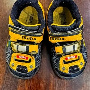 Stride rite Toddler sneakers Size 6